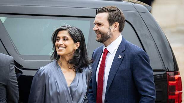 NYT сообщила о скандале из-за слов Вэнса о возможном крещении его жены