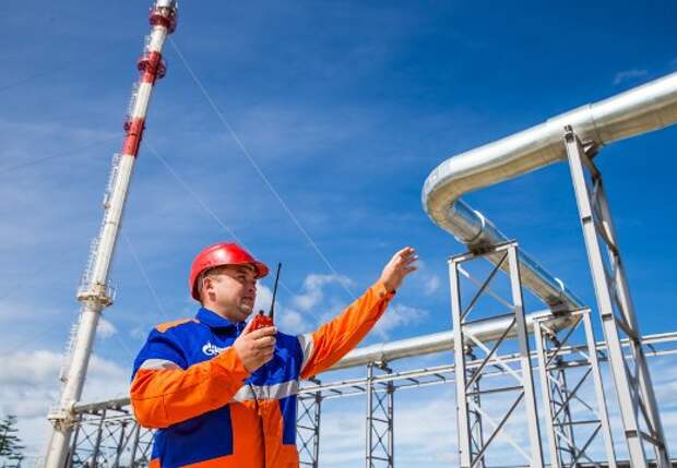 «Газпром» начал поставки газа в Новороссию