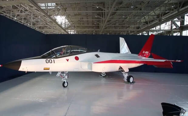 X-2 Синсин стал ответом Страны восходящего солнца американскому F-35 Lightning II, российскому Т-50 и китайскому J-20. X-2, наименование которого переводится как «Душа неба». Он находился в разработке целых десять лет и стоил правительству Японии более 294 миллионов долларов.