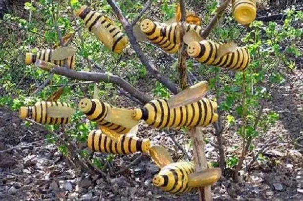 Весёлые пчёлки из пластиковых бутылок своими руками | Интерьер и Декор