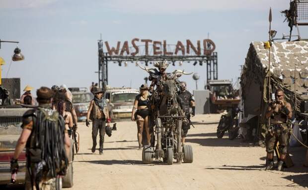 В США прошел постапокалиптический фестиваль Wasteland Weekend 2015 (26 фото)