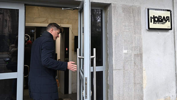 Обыски в «Новой газете»: следствие по делу о незаконном использовании персональных данных, версия о связи с обозревателем Ролдугиным
