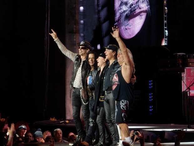 Scorpions отменили турне по США из-за болезни Клауса Майне