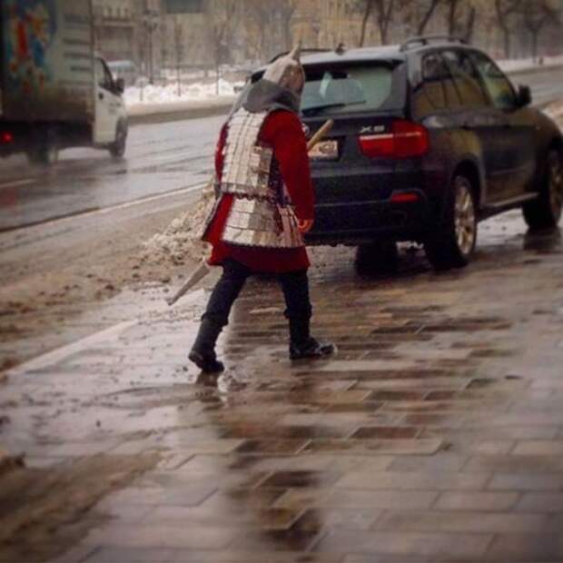 В каждом городе - свои герои!
