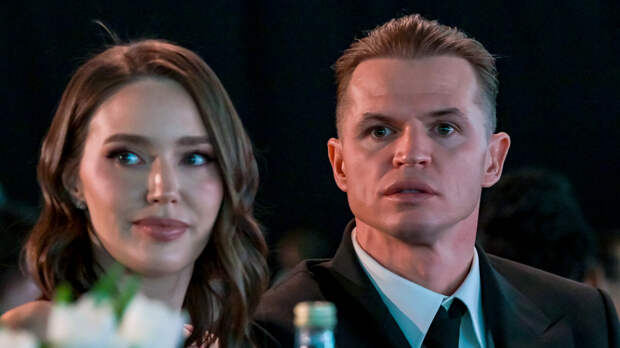 «Как быть любовницей? Стыдно»: Костенко рассказала о начале романа с Тарасовым