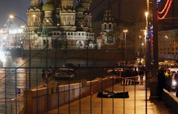 Место происшествия на Васильевском спуске в Москве, 28 февраля 2015 года