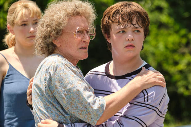 Glenn Close and Owen Asztalos, Hillbilly Elegy | Photo Credits: Lacey Terrell/NETFLIX