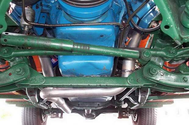 Сборщик мебели собрал и автомобиль! (22 фото)