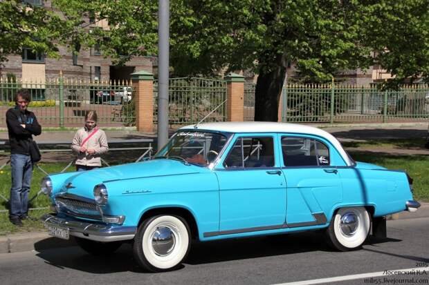 Парад ретро-техники в Санкт-Петербурге авто, общественный транспорт, парад, ретро автомобили