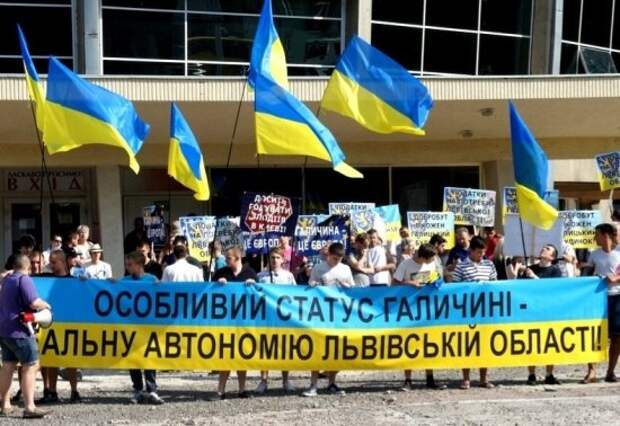 Тимошенко заявила о подготовке отделения Галичины от Украины