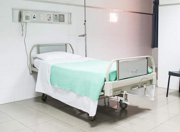 Врач Эдигер заявил, что существующие штаммы COVID-19 могут вызывать проблемы с ЖКТ и почками