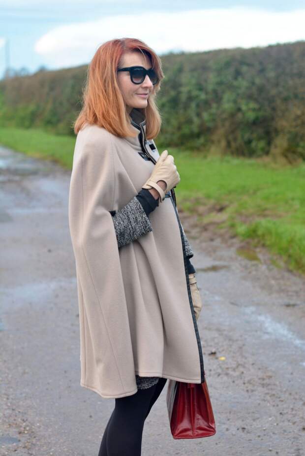 Winter Style | Camel cape, sweater dress, red tote, black tights