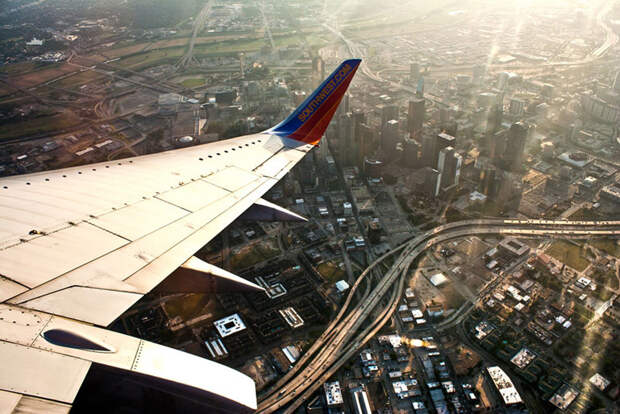 Мир из иллюминатора Through an Airplane Window 32 Мир из иллюминатора
