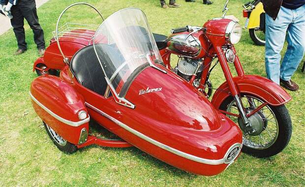 Фирменная коляска была под стать мотоциклу Фирменная коляска была под стать мотоциклу авто, история, мото, ссср, факты