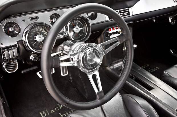 Ford Mustang 1968 с 800-сильным электродвигателем ford, mustang, авто, тюнинг, электромобиль