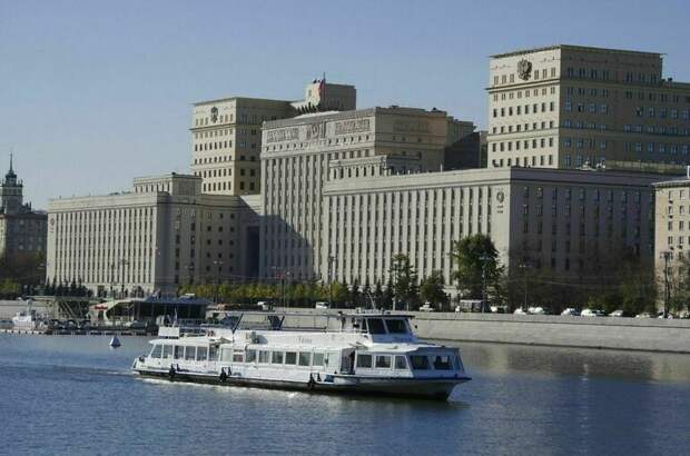 Минобороны: Новобранцев будут отправлять в войска два раза в год