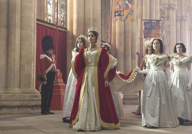 Виктория превратила Букингемский дворец в обитель монархов