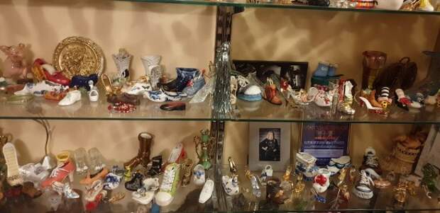 Наталия собрала уникальную коллекцию туфелек. Фото: Феликс Грозданов