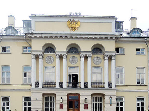 Аура колбасы и гравицапа на спутнике: самые громкие научные фальшивки в России