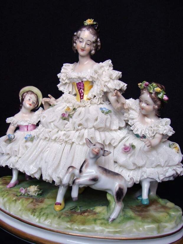 Nice German Dresden Porcelaine Lace Figurine Mother with Children and Lamb | eBay