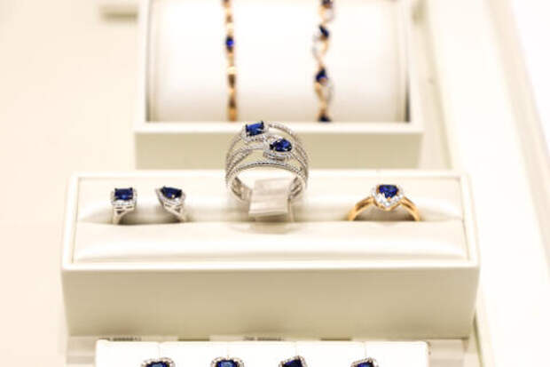 В Сочи задержали похитителей ювелирных украшений на 1,5 млн