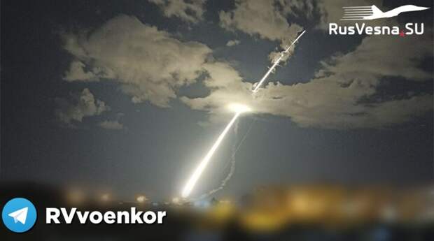Армия России нанесла мощный ракетный удар по целям в Киеве (ВИДЕО)