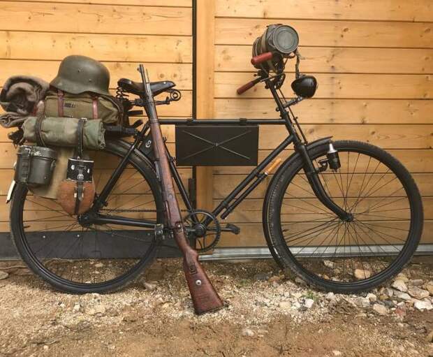 Военный велосипед Вермахта.