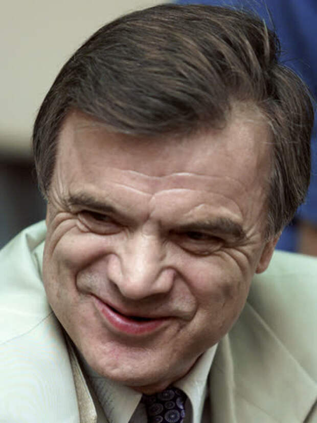 Руслан Хасбулатов