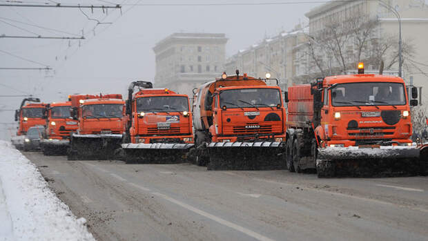 Москву завалило снегом