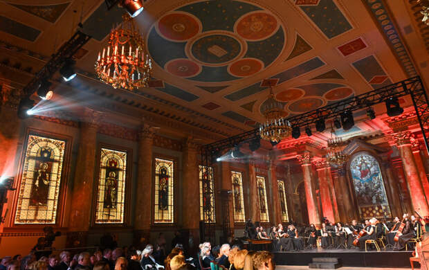 На новой сцене театра им. Шаляпина в Петербурге будут проходить органные вечера и концерты при свечах