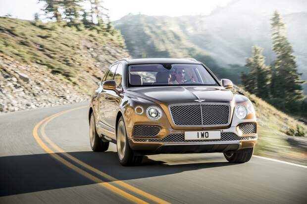 Марка Bentley представила свой первый внедорожник