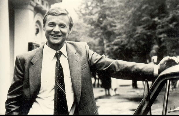 Соломин отреагировал на присвоение ему звания Герой Труда