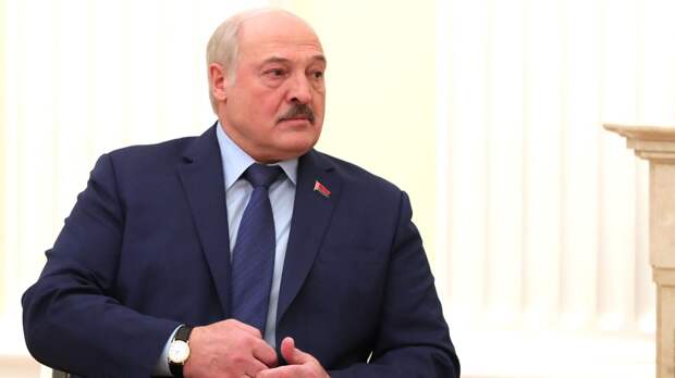 Лукашенко: России и Белоруссии не надо бежать друг от друга