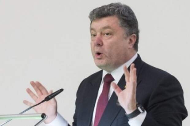 Порошенко угрожает выйти из Минских соглашений и «запрещает» федерализацию