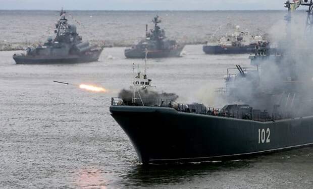 В случае военной угрозы Турция закроет проливы Босфор и Дарданеллы