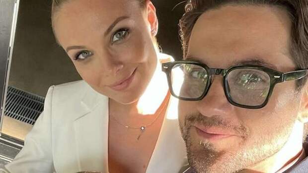 Богатырев отказался выходить на сцену с бывшей женой — едва не сорвал спектакль