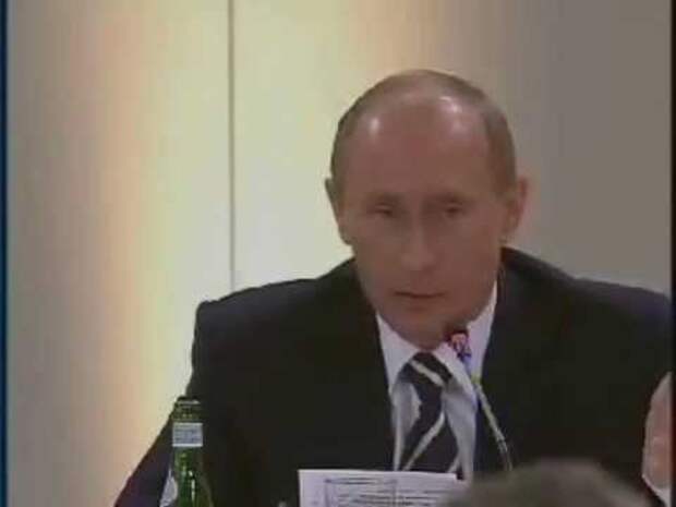 В Мюнхене в 2007 году Владимир Путин твёрдо призвал Запад «жить дружно»