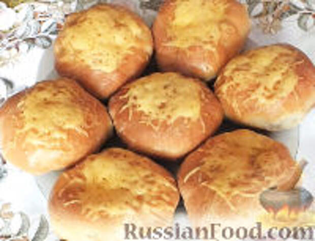 Фото к рецепту: Пирожки с яйцом и рисом