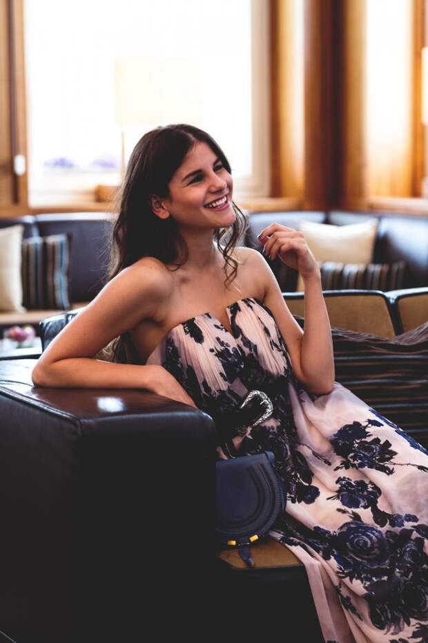 The-Fashion-Fraction-Kempinski-Hotel-St-Moritz-Elegant-Outfit-Dinner-Chloe-Marcie-5