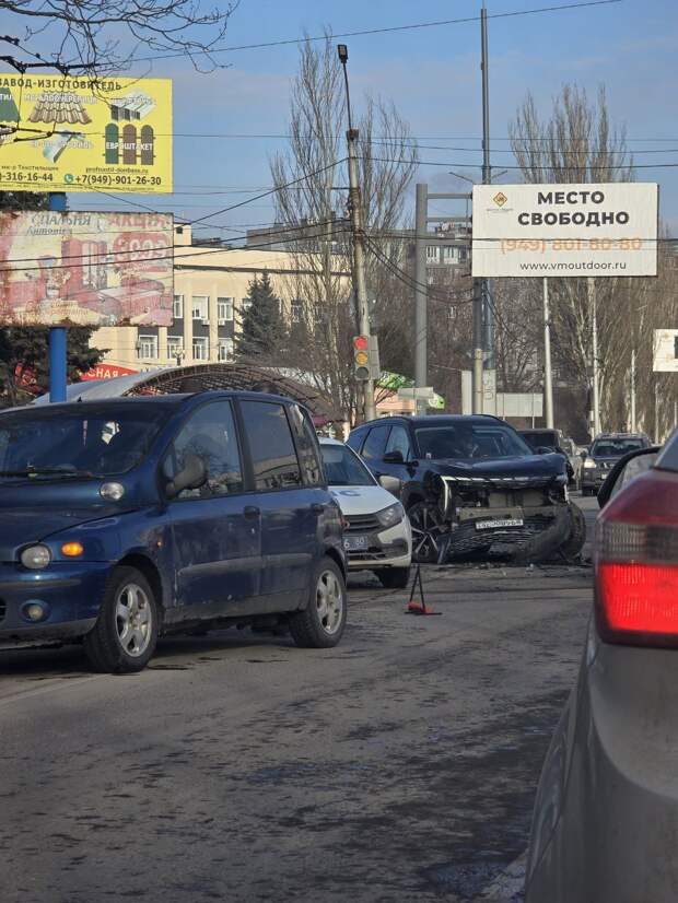 Фото с места ДТП в Макеевке