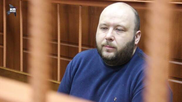 Один из фигурантов уголовного дела Игорь Полозиненко сообщил, что пожарная сигнализация находилась в исправном состоянии, но была отключена представителем охраны за 15 минут до начала пожара Один из фигурантов уголовного дела Игорь Полозиненко сообщил, что пожарная сигнализация находилась в исправном состоянии, но была отключена представителем охраны за 15 минут до начала пожара зимняя вишня, кемерово, пожар, расследования, трагедия, факты