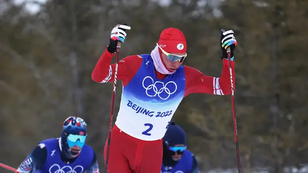 Большунов прокомментировал победу в марафоне на Олимпиаде-2022