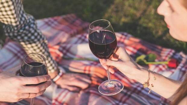 Утверждения о пользе красного вина могут быть ошибочными