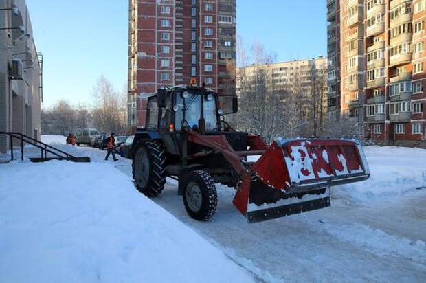 Снежный штаб Ленобласти перешел в режим повышенной готовности