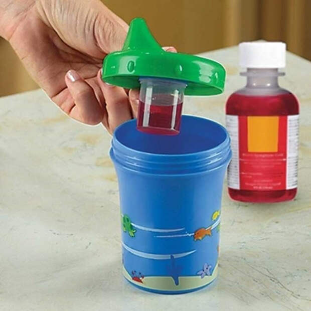 g14164360-R3L8T8D-650-baby-medicine-dispenser