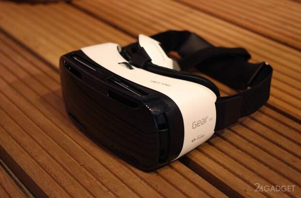 Samsung представила обновлённую гарнитуру Gear VR (17 фото)