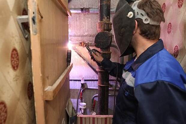 Москвичи бросились топить соседей