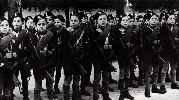Воспитанники детской фашистской организации Opera Nazionale Balilla, 1926 год 