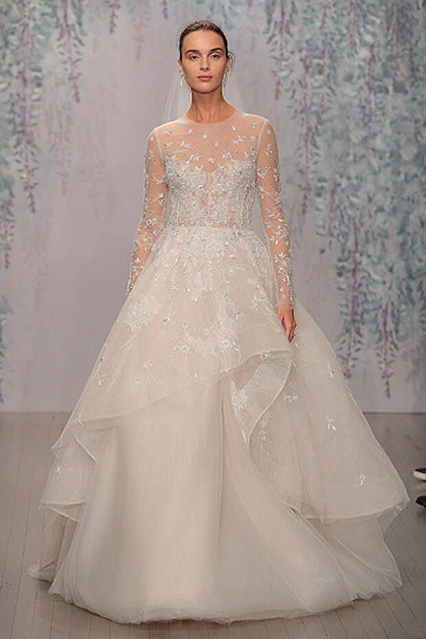 15 лучших платьев с Недели свадебной моды в Нью-Йорке
