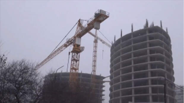 Полицейские задержали крановщика, похитившего со стройки в Подмосковье оборудование на 5 млн рублей